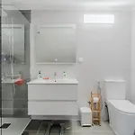 Atlantic Ocean - 4 Bedrooms - Ocean Front