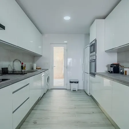 Atlantic Ocean - 4 Bedrooms - Ocean Front 度假居 São Pedro da Cadeira