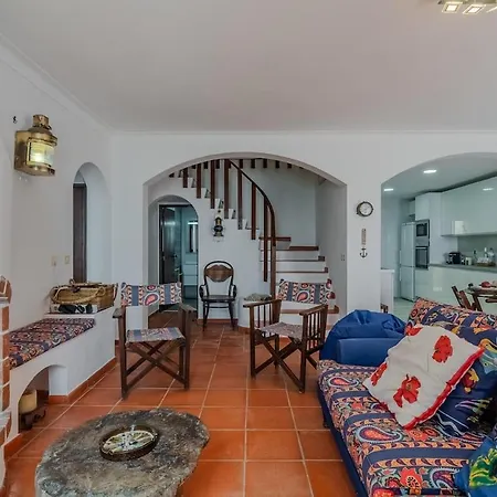 度假居 Atlantic Ocean - 4 Bedrooms - Ocean Front São Pedro da Cadeira