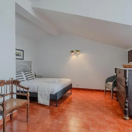 Atlantic Ocean - 4 Bedrooms - Ocean Front