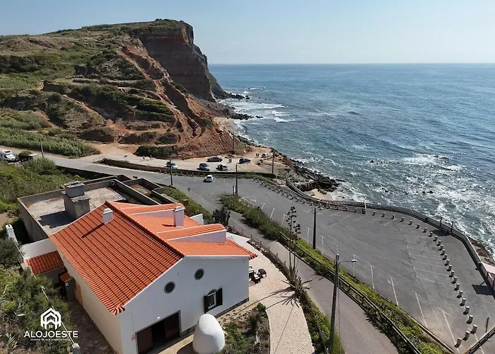 Atlantic Ocean - 4 Bedrooms - Ocean Front בית נופש