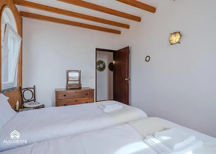 בית נופש Atlantic Ocean - 4 Bedrooms - Ocean Front