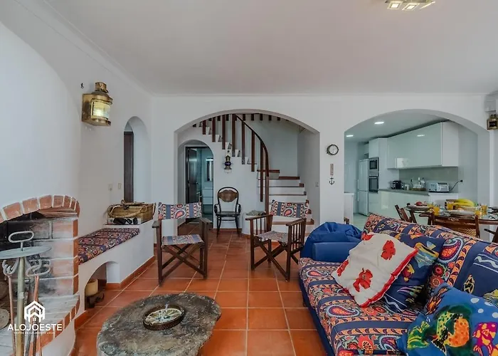 בית נופש Atlantic Ocean - 4 Bedrooms - Ocean Front São Pedro da Cadeira